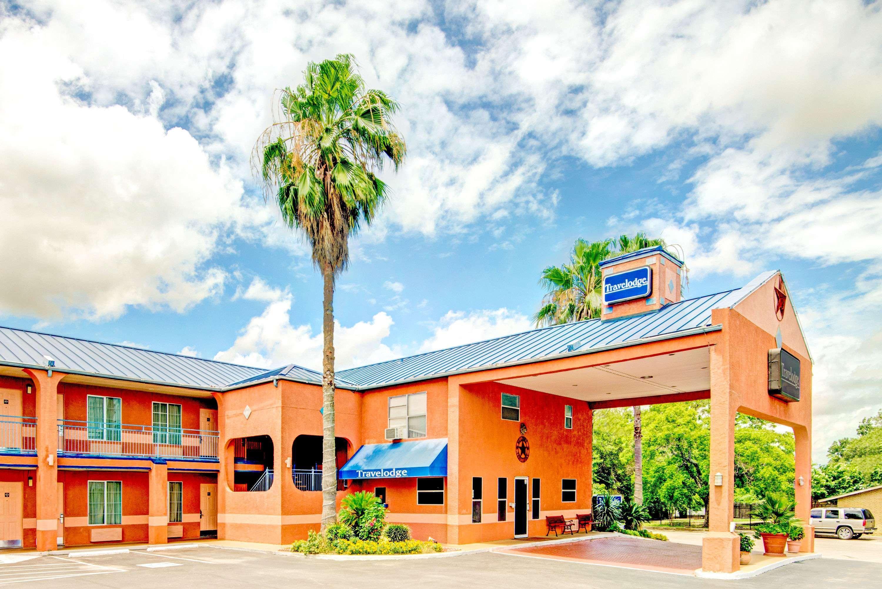 Econo Lodge Inn & Suites Near Lackland Afb Сан-Антонио Экстерьер фото