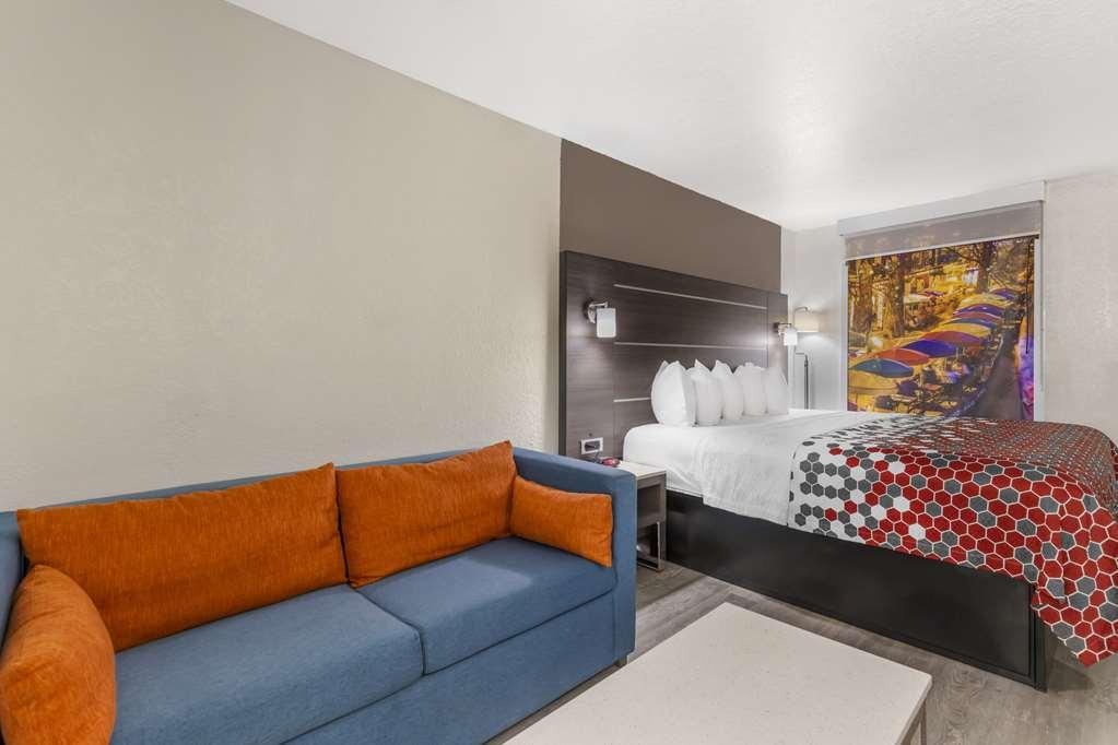 Econo Lodge Inn & Suites Near Lackland Afb Сан-Антонио Номер фото